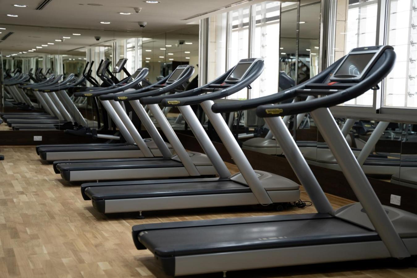 The Abdali Boulevard Hotel Amman Ngoại thất bức ảnh Treadmills in a gym
