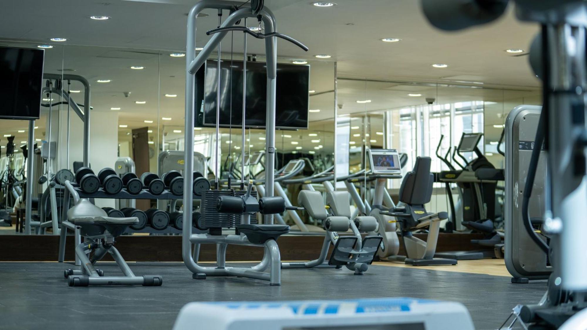The Abdali Boulevard Hotel Amman Ngoại thất bức ảnh The gym at the hotel