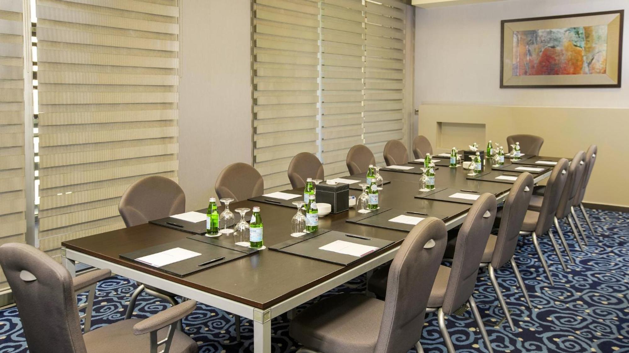 The Abdali Boulevard Hotel Amman Ngoại thất bức ảnh Meeting room